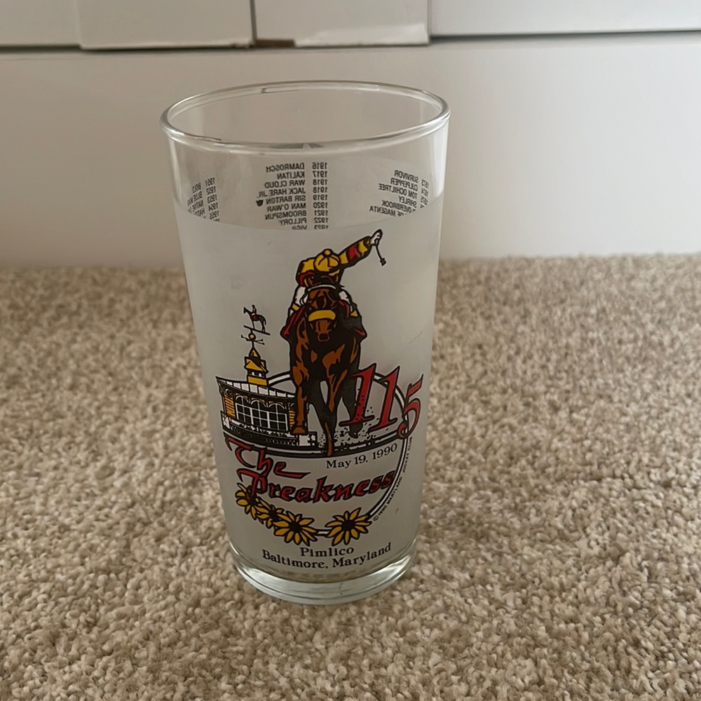 Derby 🐎 glassware